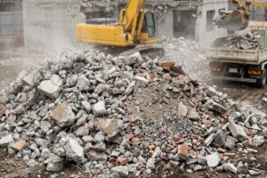 コンクリートがらの処分方法｜処分する場合の注意点・業者の選び方も